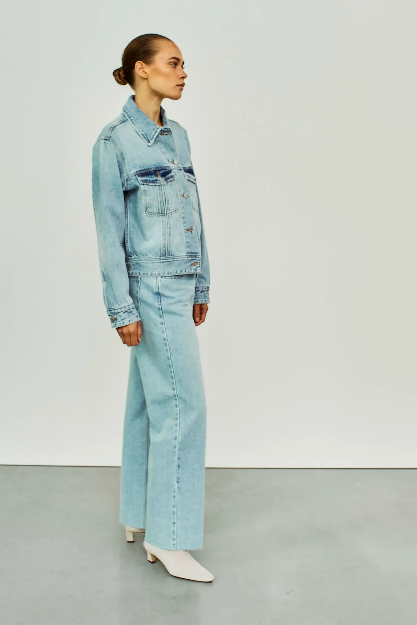 WBLABIGALE HW STRAIGHT JEANS