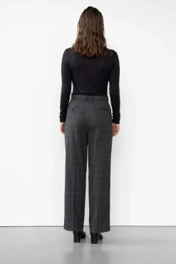 WBLFATE GRID CHECK PLEAT PANTS