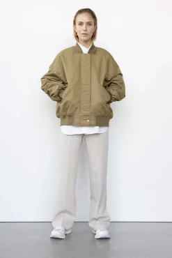 WBLKALLY BOMBER JACKET
