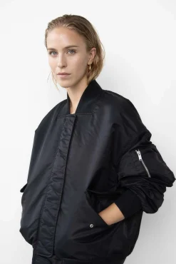 WBLKALLY BOMBER JACKET