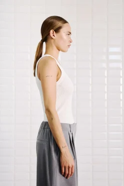 WBLLEWIS TANK TOP