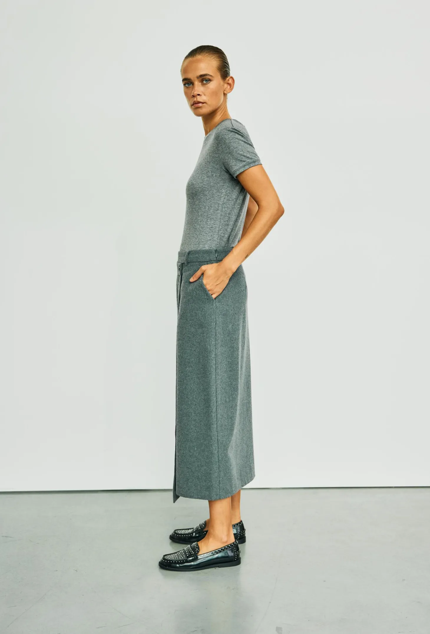 WBLMORE TAILORED MIDI SKIRT