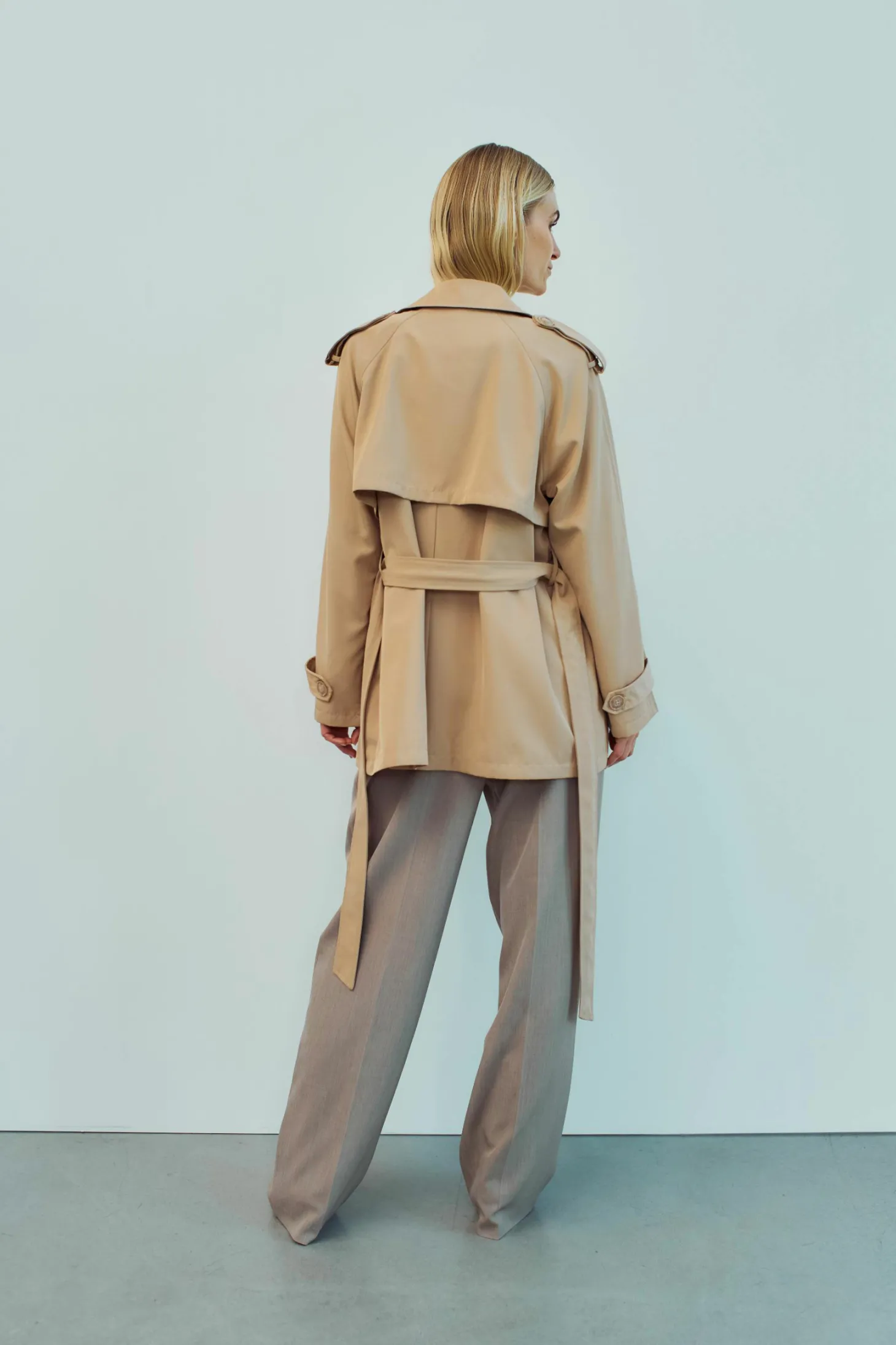 WBLVANESSA SHORT TRENCH COAT