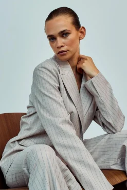 WBLVIOLET TAILORED WIDE PANT